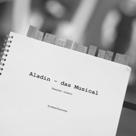 Notenblatt mit dem Titel 'Dein Traum fängt heut’ an'.